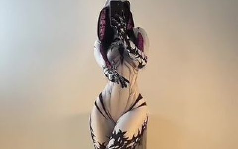 俏妞最新微密圈作品《双马尾》展现青春活力的时尚健身