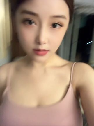 奶雯微密圈作品资源分享，时尚穿搭及生活方式的精粹分享