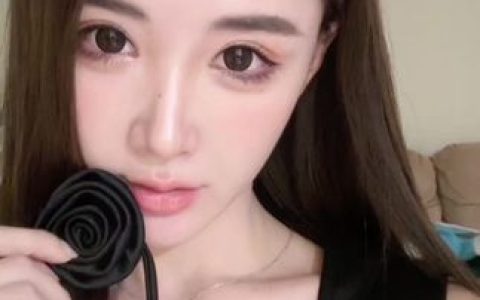 糯米子mini微密圈作品资源展示，性感优雅模特的唯美艺术风格