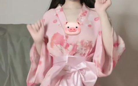 小芋泥yyy抖音微密圈/觅圈作品资源展示,独特穿搭魅力引领时尚潮流