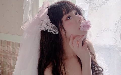 原版摄影师朱可儿简介及作品解析,了解她的背景和作品