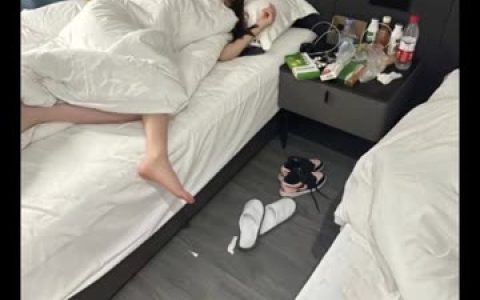 脸红Dearie个人资料大公开,了解她的生平经历
