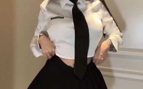 陈佩奇和卡通百科老王的关系解析，她们之间的联系