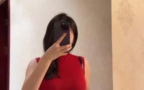 奶宝妹纸(雪怡妹纸)的微密圈写真合集,美轮美奂