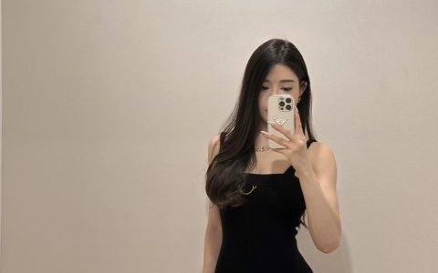 微密圈中超有料健身女神金希儿介绍，性感风采魅力四射