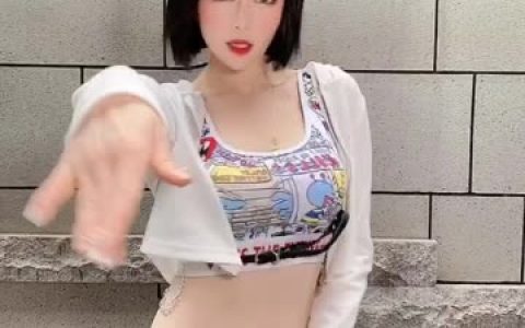 【激情】是可馨耶微密圈激情四射的视听盛宴，感受激情洋溢