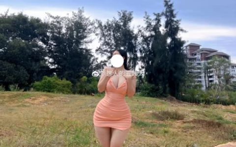 迷人的五姨太-09.25VIP-偷偷的展示微密圈，独家发布