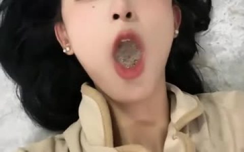咬一口兔娘八月『恋爱告急』舞蹈视频,高清全集下载