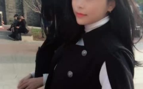 探索抖音网红奶雯微密圈付费资源,从清纯到私密浓情的震撼反差