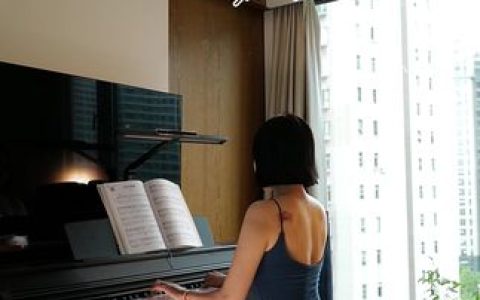 抖音果儿Victoria微密圈多才多艺,演绎视频全新精彩