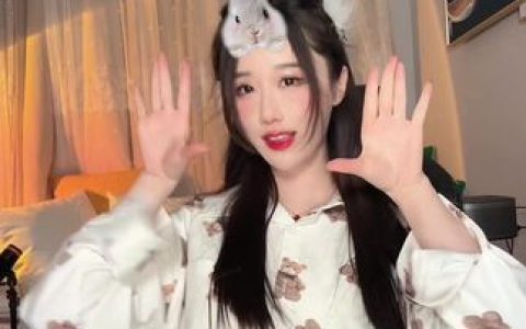 重磅回归轩子巨二兔，开通微密圈最新内容尽在其中