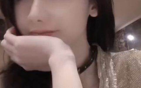 阿朱的微博-推特个人资料,【这就是阿朱啊】英姿爽爽职业套装写真