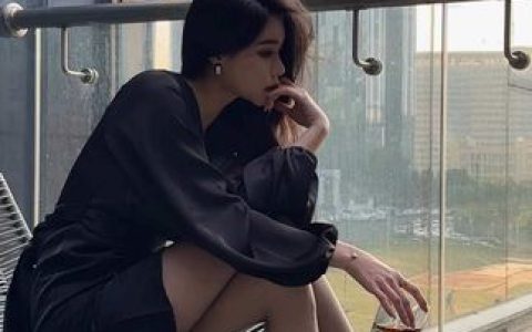 Sia不吃鱼微密圈照片赏析,彰显美丽魅力