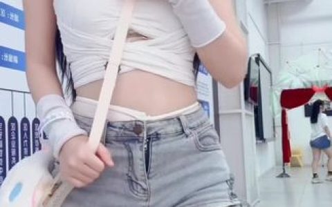 不呆猫(又名不槑猫)超人气CosPlay，美女私房写真合集