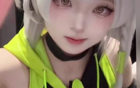 守望先锋COSPLAYZinieQ化身EDM版本的D.Va,性感可爱的代名词