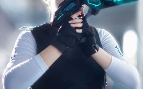 半半子cos《狂赌之渊》蛇喰梦子,演绎黑桃女王的性感魅力