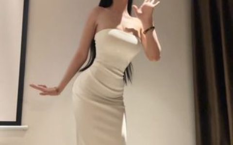 无欲无求的推土君车厢内性感白丝,精品套图