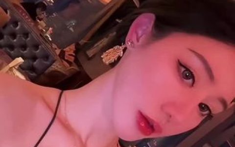 不爱笑的赛琳微密圈写真之美,视觉盛宴全解析