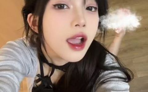 晴天小猪本猪付费圈子作品合集,她的美丽让人心动不已
