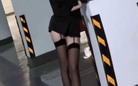 抖音红人美了个滢的微密圈资源!付费合集大解析