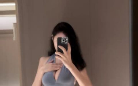 麻利亚辣为什么大号没了?背后的真相揭露,网红账号变更的内幕
