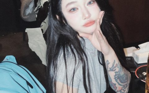 宋昱欣Hitomi微密收费内容合集,你不可错过的宋昱欣收费资源