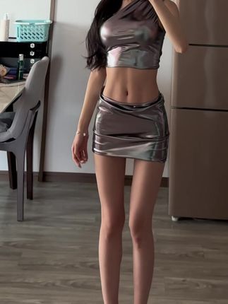 黎允熙baby录屏跳舞视频，她的舞姿为何如此迷人？