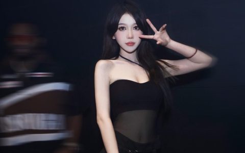 健身达人艾拉·Isla的健美视图合集,微密圈大放送