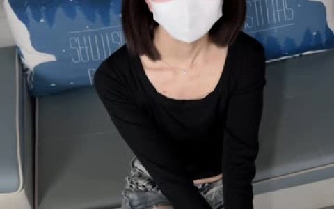 微密圈_白龙猫女抖音47万粉丝御姐风格,白龙猫女完美身材的秘密