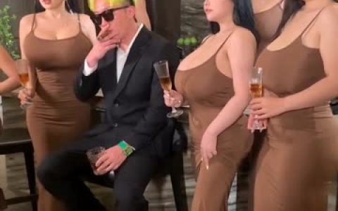 秀人网小逗逗模特大揭秘,她的写真作品你看过吗?