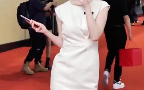 Instagram潜力网红！是小逗逗大尺度诱人作品欣赏