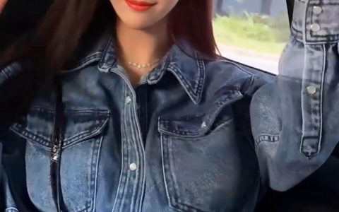 微密圈_猪小七抖音261万粉丝博主有颜值有身材大灯真的太晃了,猪小七的粉丝为何爱她?