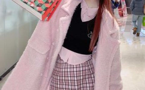 草莓粥粥COS写真集打包下载,B站百万粉丝UP主的高清资源