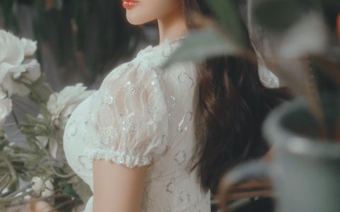 虎牙小海豚直播时段揭秘,如何观看她的直播与回放