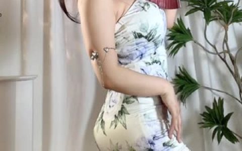 魅润希小号播出时段揭秘,她的小号直播为何吸引众人