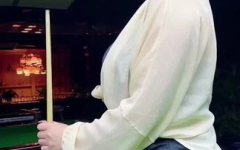 快手一个小球球G定制视频价格解析,私人订制是否物有所值?