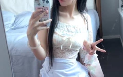 奈芙芙(碎觉觉)跳舞视频,她的舞蹈为何如此受欢迎