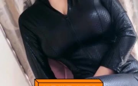 快手二姐疼你与楚七七合集,热门网红同台热舞视频