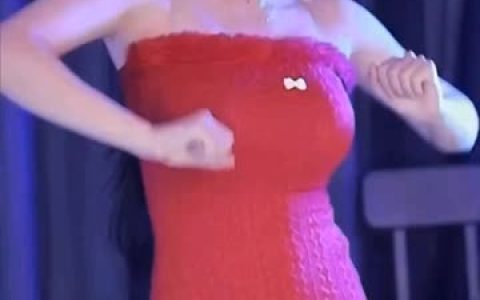 二姐疼你定制舞蹈视频,如何获取独一无二的舞蹈内容?
