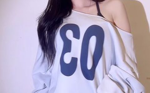 糊涂小Y定制视频观看指南,如何欣赏她的专属定制视频?