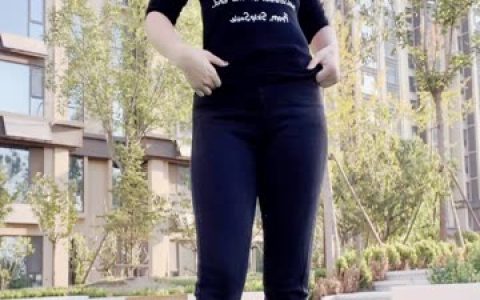 快手玲儿超甜丫直播回放,在哪里可以看到她的直播视频?