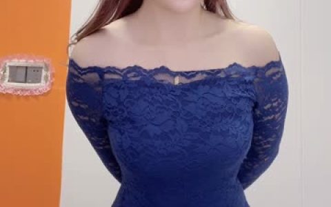 玲儿超甜最新定制舞蹈,如何观看她的独家定制作品?