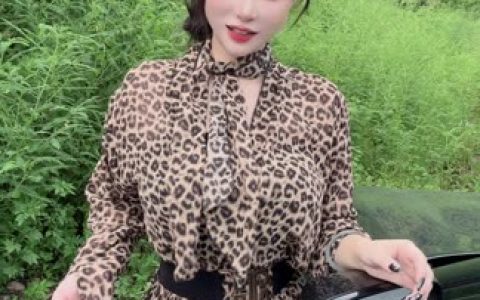 快手小奶球的土豪定制舞蹈,付费定制视频合集