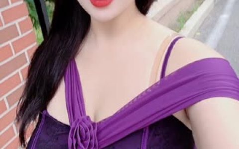 快手安妮朵朵图片集锦,独特的舞台风格展示