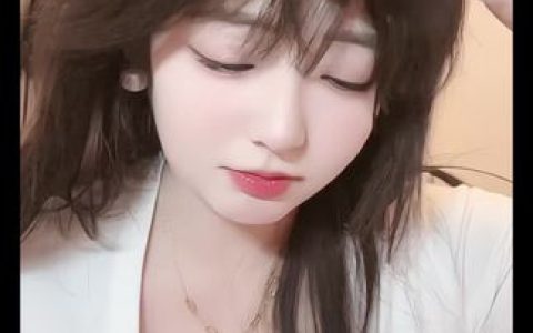 软糖熊真实生活揭秘,她的真面目如何?