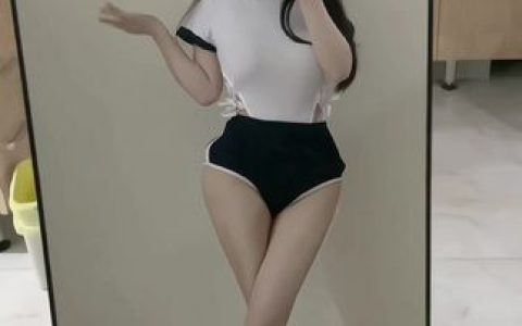 小芋泥yyy最新微密圈作品分享,时尚魅力展现独特个性