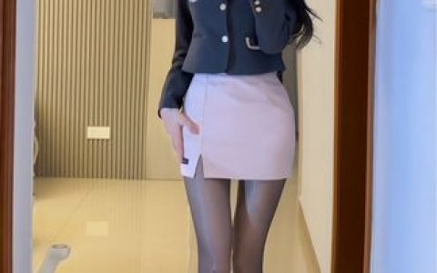 猫梨梨全套写真作品赏析,她的最新资源有何特点?