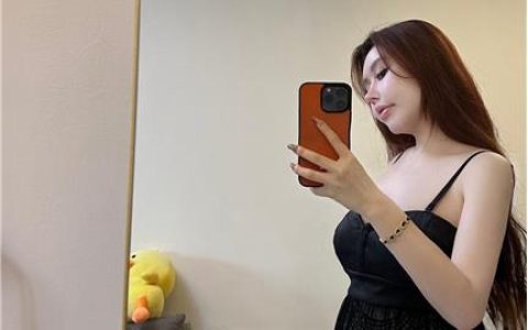 玫桃泡芙微博图包热搜不断,什么内容最受欢迎?
