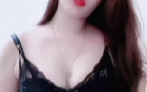 快手大玉儿的舞蹈风格分析，大玉儿定制舞蹈的魅力所在