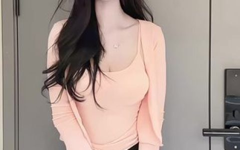 糊涂小Y的热门舞蹈音乐,探索她视频中的经典背景曲
